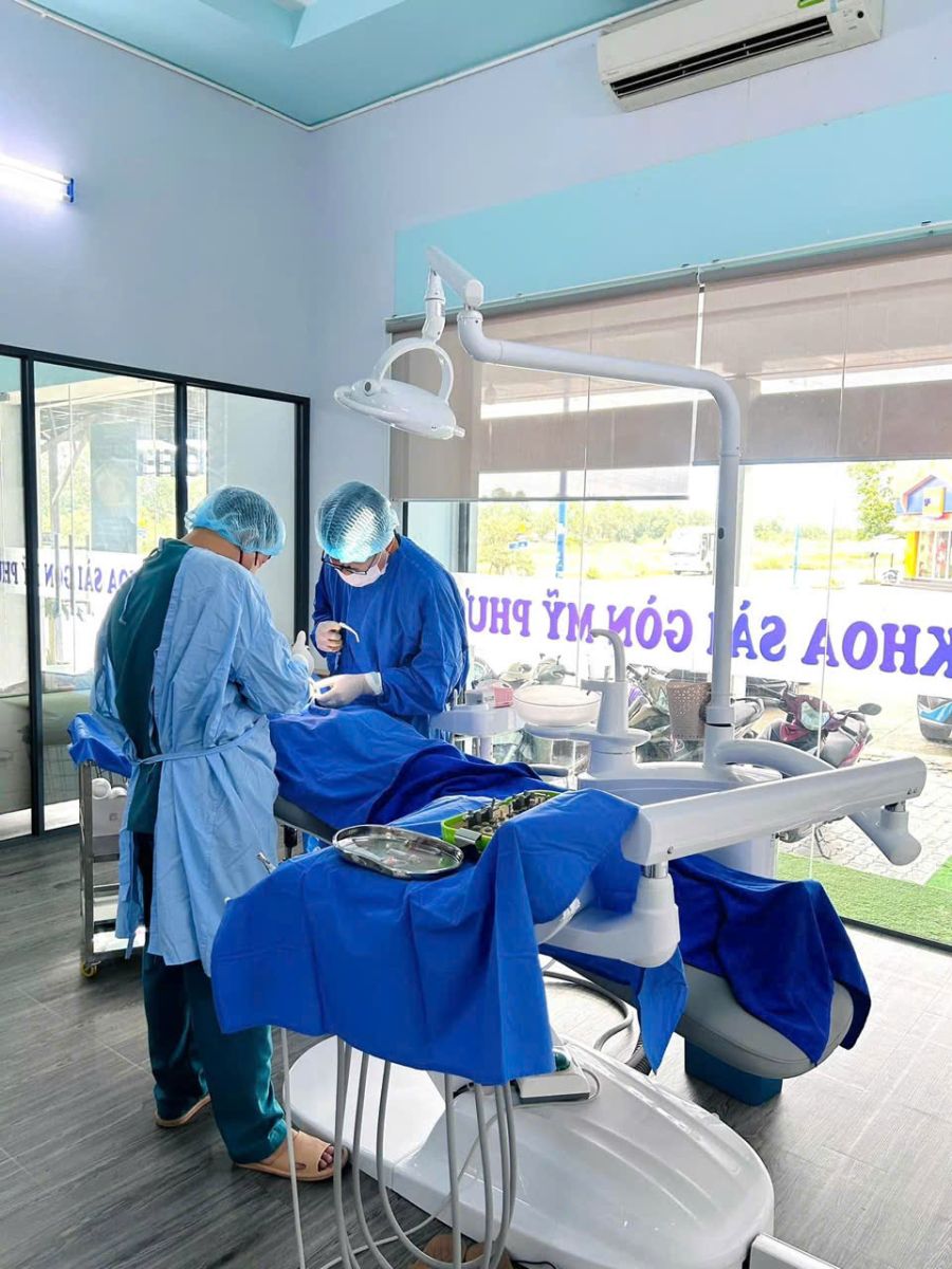 Dịch vụ Thẩm mỹ răng sứ tại Nha khoa Sài Gòn Mỹ Phước